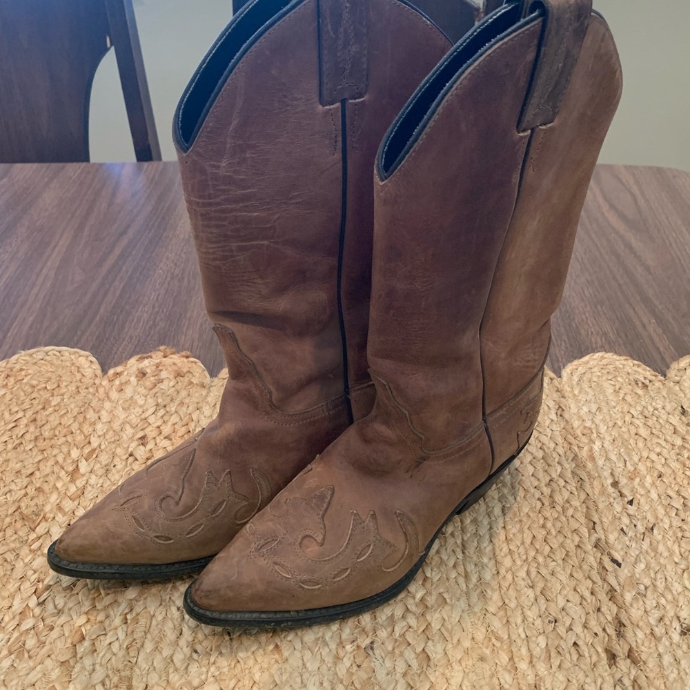 Women’s Brown Leather Western Cowboy Boots - Picture 5 of 7